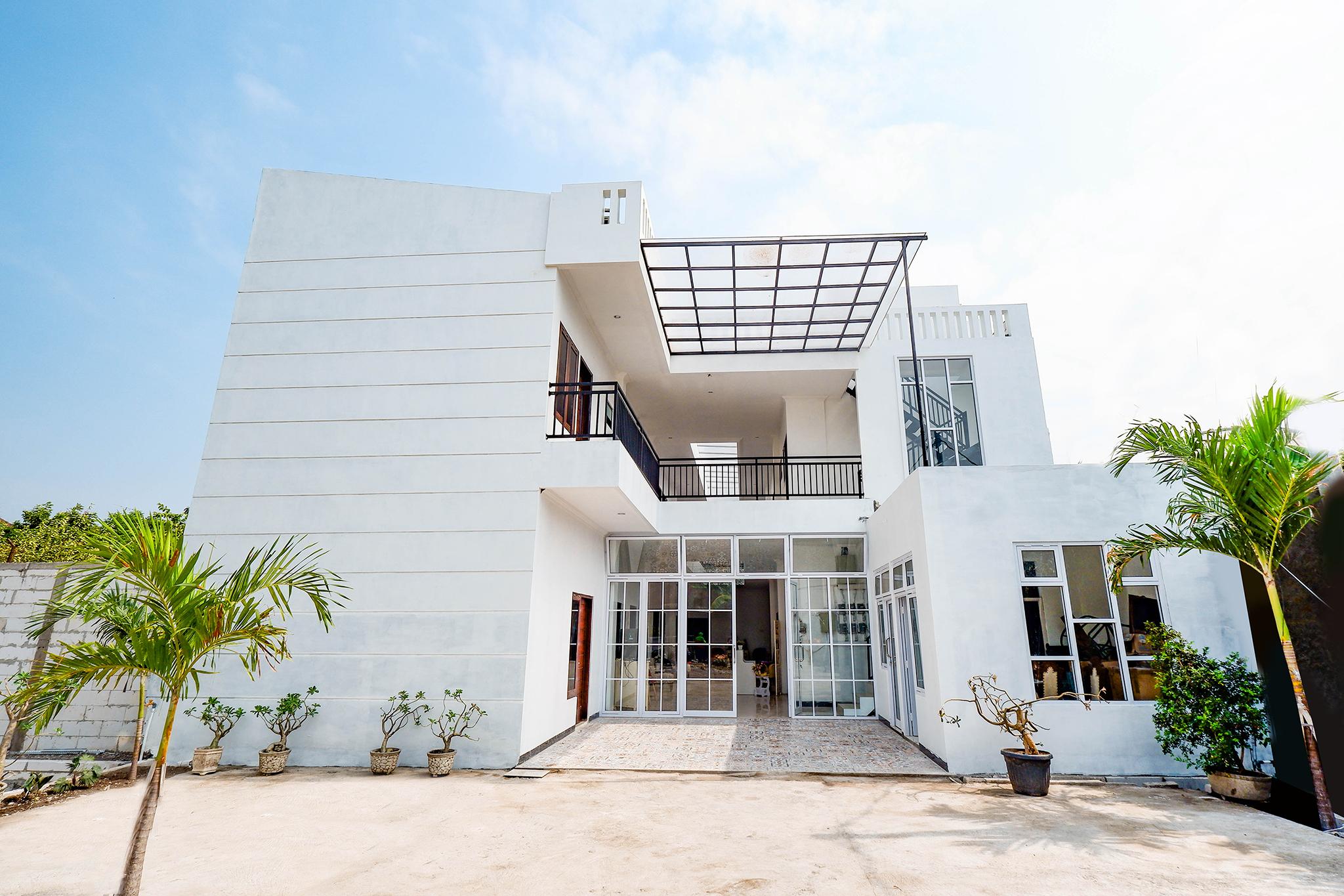Oyo 1611 Four D'Home Surakarta  Exterior photo